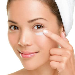 Ενδοδερμία Ματιών για Ρυτίδες Έκφρασης & Οιδήματα